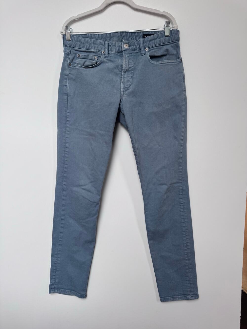 Bonobos travel Jean slim fit 33 x 32 light blue chino casual pants